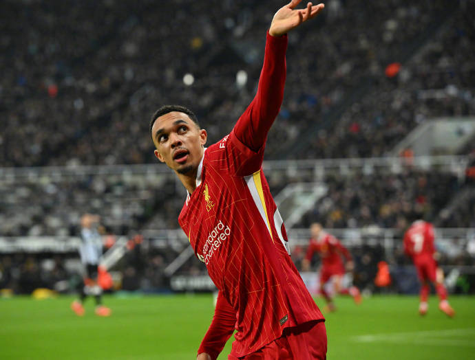  TheShy关键节点出色防守，拜仁带队取胜！